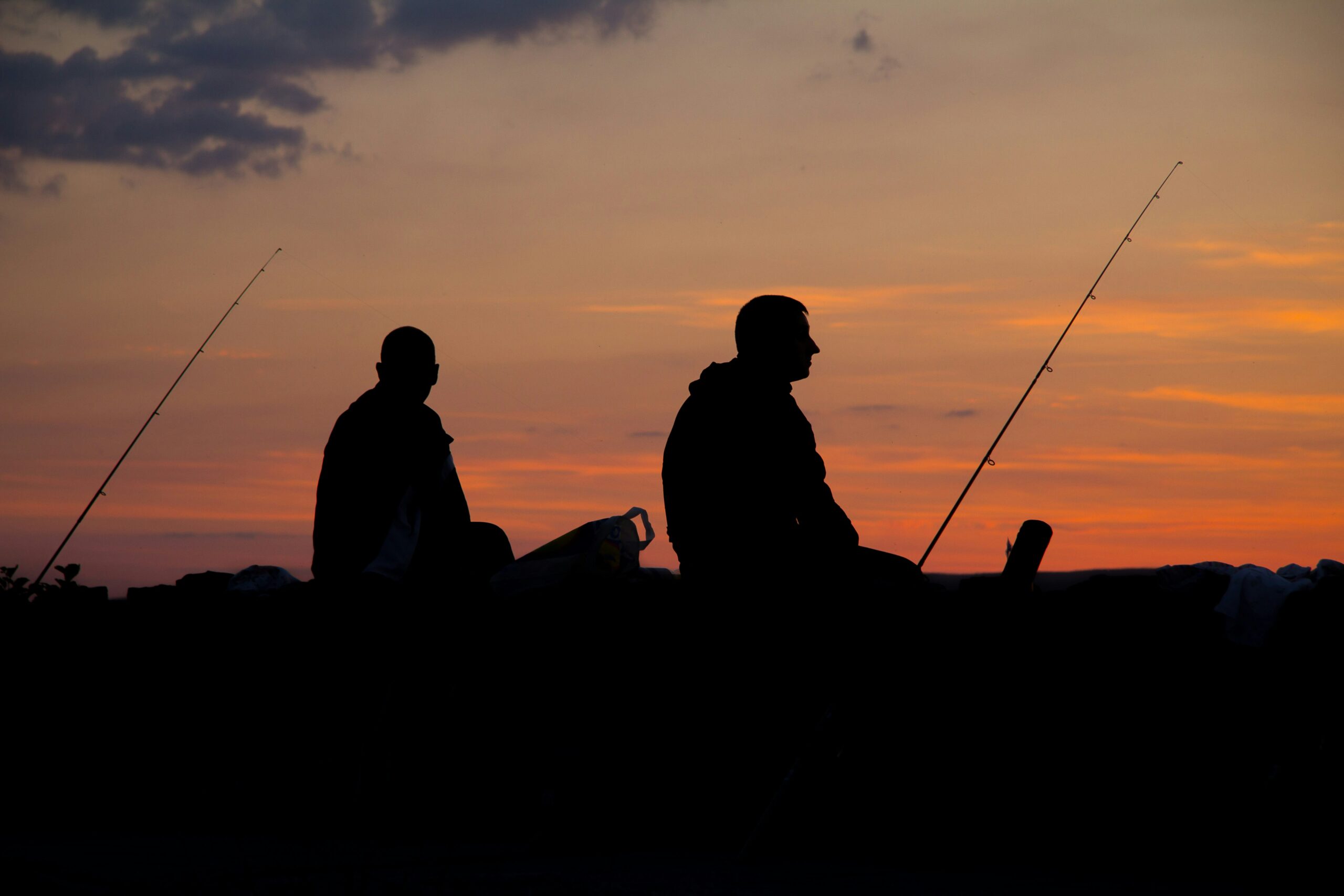 Can I Wear Camouflage Clothing During All Seasons For Fishing?